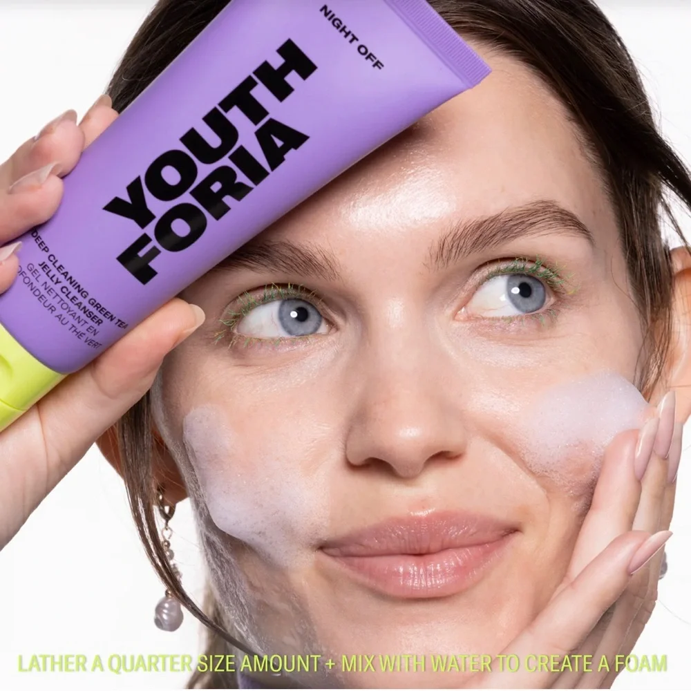 YOUTHFORIA NIGHT OFF FACE WASH